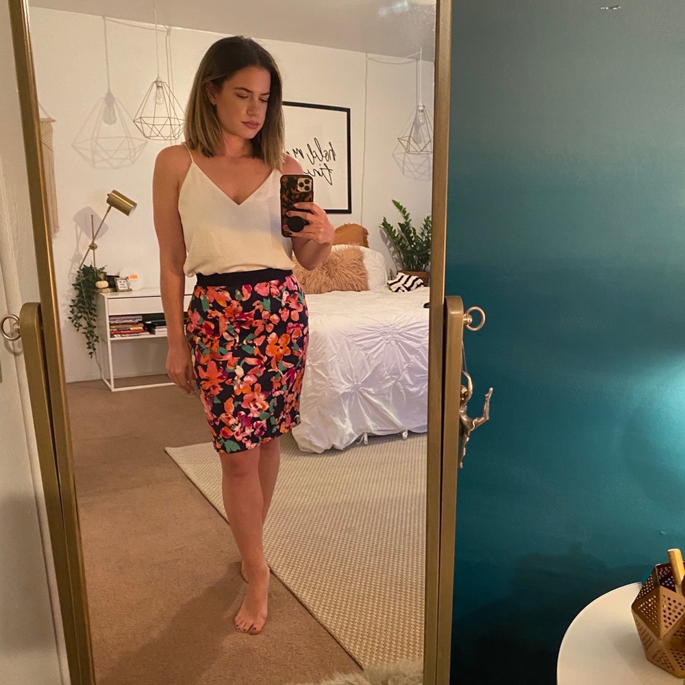 Ann Taylor Petite Floral Pencil Skirt